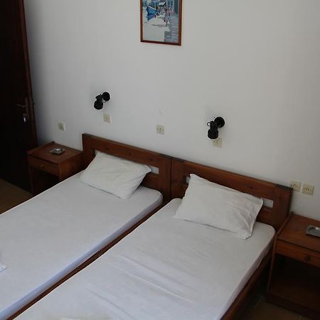 Hotel Stavris Chora Sfakion Extérieur photo