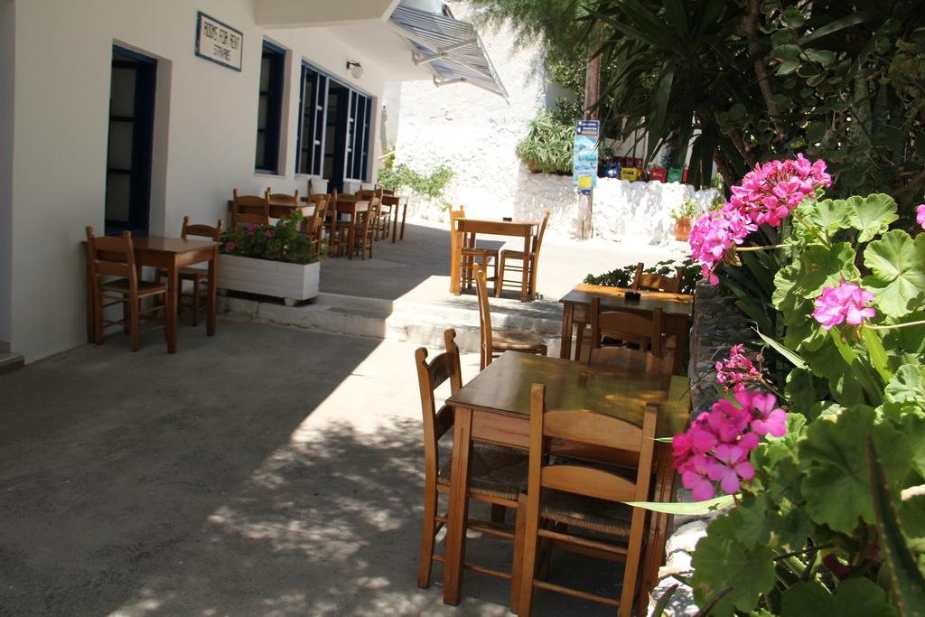 Hotel Stavris Chora Sfakion Extérieur photo