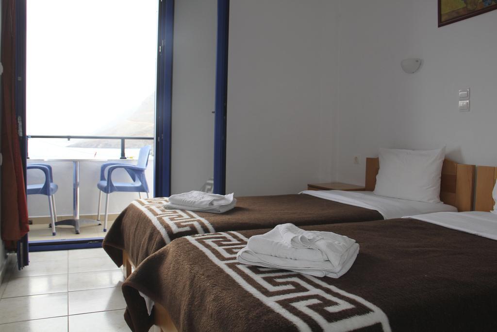 Hotel Stavris Chora Sfakion Extérieur photo
