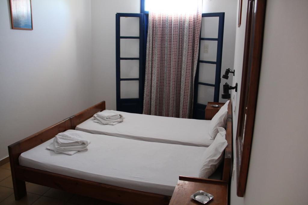Hotel Stavris Chora Sfakion Extérieur photo
