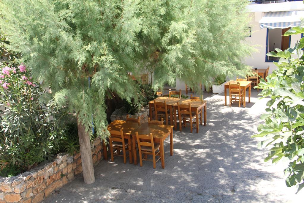 Hotel Stavris Chora Sfakion Extérieur photo