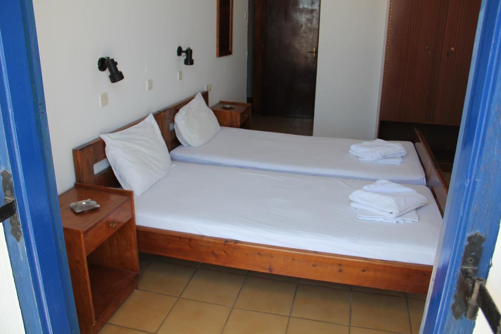 Hotel Stavris Chora Sfakion Extérieur photo
