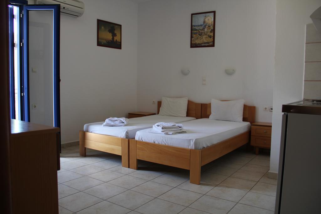 Hotel Stavris Chora Sfakion Extérieur photo